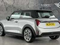 Used Mini Cooper Classic 156 HP (114 kW) 2024 Hatchback