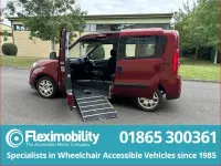 Used Fiat Doblò Easy 95 HP (69 kW) 2018 Red MPV