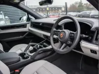 Used Porsche Cayenne Sport 348 HP (255 kW) 2026 Blue SUV