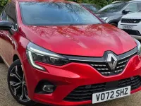 Used Renault Clio Techno 90 HP (66 kW) 2023 Red Hatchback