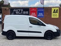 Used Peugeot Partner 2017 White MPV