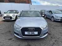 Usado Audi A3 Sportback Business 116 CV (85 kW) 2017 Plateado Utilitario