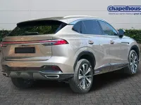 New MG HS SE 2026 SUV