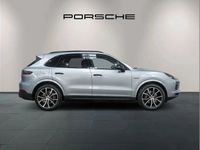 Used Porsche Cayenne 462 HP (339 kW) 2020 Silver SUV