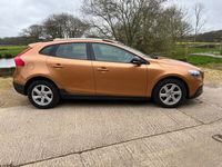 used Volvo V40 CC D2 SE 5dr