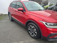 Used VW Tiguan Active 130 HP (95 kW) 2021 Red SUV