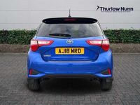 Used Toyota Yaris 111 HP (81 kW) 2018 Blue/black Hatchback