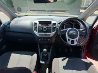 Used Kia Venga 90 HP (66 kW) 2016 Red Hatchback