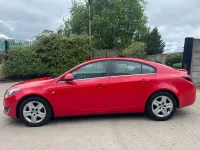Used Vauxhall Insignia Design Edition 2014 Red Hatchback