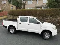 Second-hand Toyota HiLux 2010 Alb Pickup