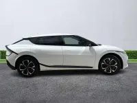 Used Kia EV6 GT-Line 236 kW (321 HP) 2024 White SUV