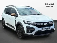 Used Dacia Jogger Extreme 141 HP (103 kW) 2024 White MPV