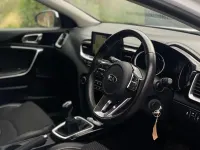 Used Kia Ceed Sportswagon 114 HP (83 kW) 2018 White Estate