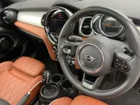 Begagnad Mini Cooper Exclusive 134 HK (98 kW) 2022 Grön Halvkombi