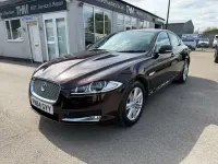 Usado Jaguar XF Luxury 163 HP (119 kW) 2014 Vermelho Sedan
