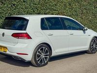 Used VW Golf VII R-line 150 HP (110 kW) 2018 White Hatchback