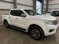 Used Nissan Navara N-Connecta 190 HP (139 kW) 2018 White Pickup