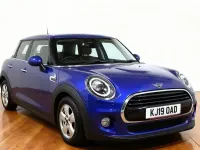 Used Mini Cooper Classic 136 HP (100 kW) 2019 Blue Hatchback