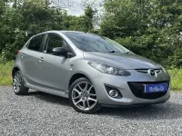 Używany Mazda 2 Edition 2014 Srebrny Hatchback