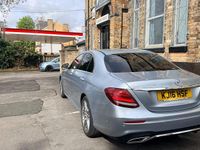 Begagnad Mercedes E220 AMG line 2016 Silver Sedan