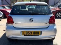 Usado VW Polo SE 2009 Prateado Citadino