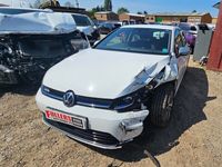 used VW e-Golf Golf 99kW35kWh 5dr Auto DAMAGED REPAIRABLE SALVAGE