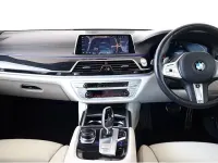 Used BMW 750 M Sport 530 HP (389 kW) 2021 Grey Sedan