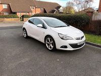 Used Vauxhall Astra GTC SRi 2012 White Hatchback