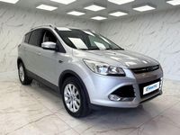 Usado Ford Kuga Titanium 180 CV (132 kW) 2016 Plateado SUV