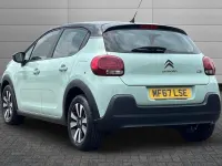 Used Citroën C3 Feel 68 HP (50 kW) 2017 Almond green Hatchback