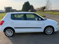 Used Skoda Fabia Elegance 90 HP (66 kW) 2012 White Hatchback