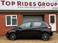 Used Toyota Yaris Hybrid 100 HP (73 kW) 2018 Black Hatchback