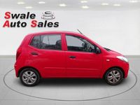 Used Hyundai i10 Classic 86 HP (63 kW) 2011 Red Hatchback