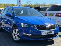 Used Skoda Octavia SE Technology 116 HP (85 kW) 2019 Blue Estate