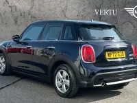 Used Mini Cooper Classic 136 HP (100 kW) 2022 Black Hatchback