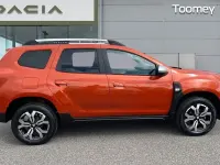 Used Dacia Duster Prestige 90 HP (66 kW) 2022 Orange SUV