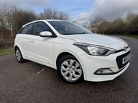 Used Hyundai i20 2015 White Hatchback