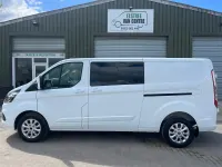Used Ford Transit Custom Limited 130 HP (95 kW) 2021 White Van