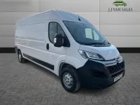 Usado Citroën Relay 140 HP (102 kW) 2022 Branco Van