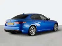 Used Alfa Romeo Giulia Edizione Speciale 190 HP (139 kW) 2019 Blue Sedan