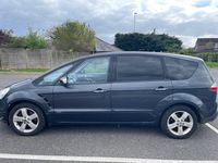 Begagnad Ford S-MAX Titanium 220 HK (161 kW) 2008 Grå Minibuss