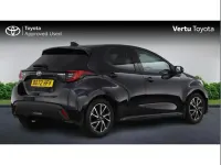 Used Toyota Yaris Design 113 HP (83 kW) 2022 Black Hatchback