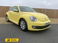 Used VW Beetle Design 105 HP (77 kW) 2015 Yellow Hatchback