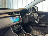 Used Jaguar XF Sportbrake Portfolio 250 HP (183 kW) 2018 Black Estate