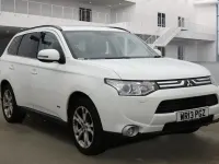 Used Mitsubishi Outlander 2013 White SUV