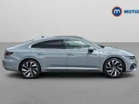 Begagnad VW Arteon R-line 190 HK (139 kW) 2024 Kombi