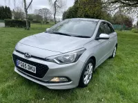 Used Hyundai i20 SE 100 HP (73 kW) 2015 Silver Hatchback