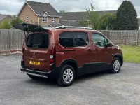 Gebraucht Peugeot Rifter Allure Premium 2021 Braun Van / Kleinbus