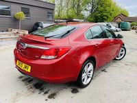 Used Vauxhall Insignia SRi 160 HP (117 kW) 2010 Red Hatchback