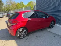 Used Peugeot 208 GT-line 110 HP (80 kW) 2016 Red Hatchback